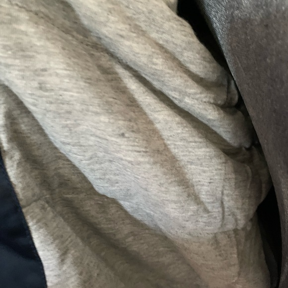 Tommy Hilfiger Bomber jacket like new size small - Picture 5 of 5